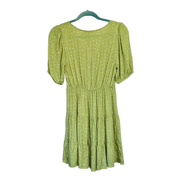 LUSH Sz S Tiered Ruffle Babydoll Mini Dress Ditsy Celery NWOT - Picture 2 of 10